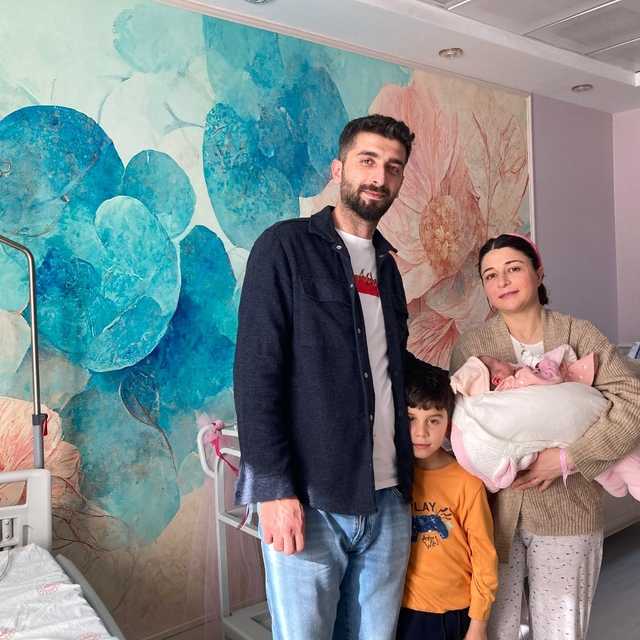 Tunceli'de yeni yılın ilk bebeği, saat 23.35'te dünyaya geldi