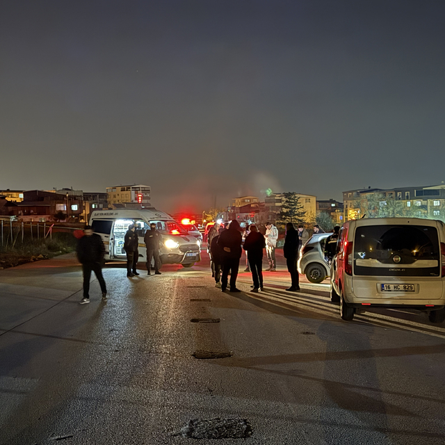Bursa'da otomobilde silahla vurulmuş halde bulunan genç kadın öldü
