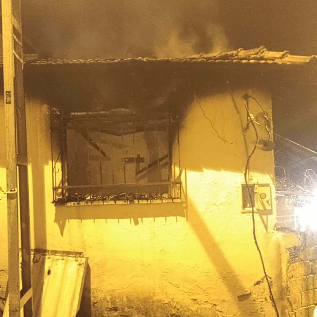 Balıkesir'de evde çıkan yangında 2 kardeş öldü