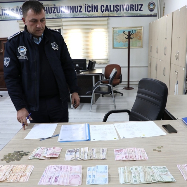 Bayburt'ta dilenci operasyonunda 2 kişiye işlem yapıldı