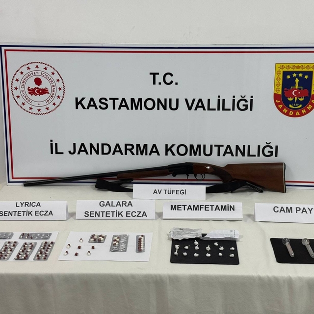 Kastamonu'da uyuşturucu operasyonunda 5 zanlı yakalandı
