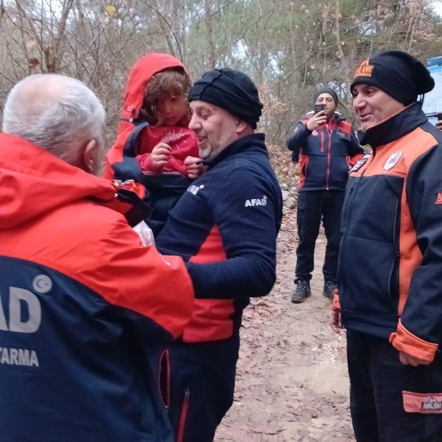 Muğla'da ormanda torunları ile kaybolan yaşlı kadın bulundu