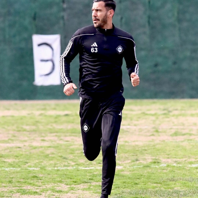 Altay, Deniz'den patlama bekliyor