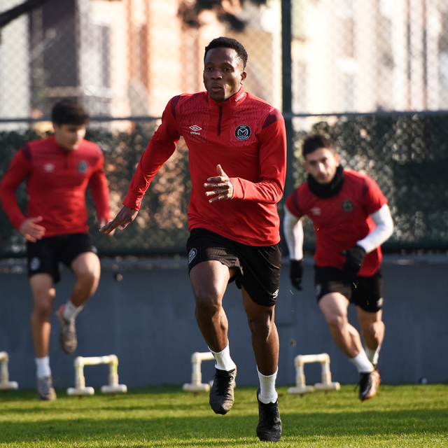Manisa FK, Teksüt Bandırmaspor maçının hazırlıklarını sürdürdü