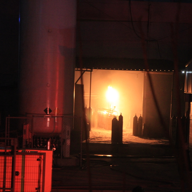 Kocaeli'de gaz dolum tesisinde çıkan yangın söndürüldü