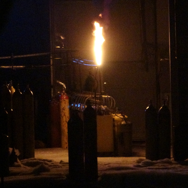 Kocaeli'de, gaz dolum tesisinde yangın