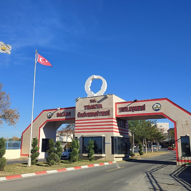 TÜ'de Meslek Yüksekokulları akreditasyon sürecini tamamladı