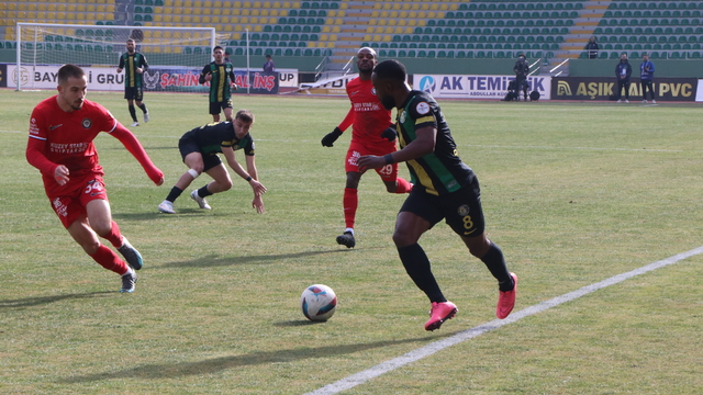 Şanlıurfaspor - Çorum Fk: 0-0