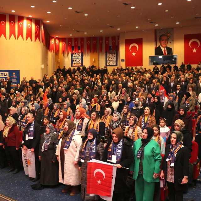 Bakan Tekin, AK Parti Erzurum Kadın Kolları 7. Olağan Kongresi'nde konuştu: