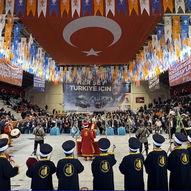 AK Parti Çorum 8. Olağan Merkez İlçe Kongresi yapıldı