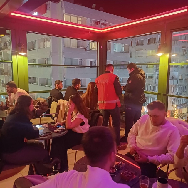 Balıkesir'de asayiş uygulamasında aranan 13 kişi yakalandı