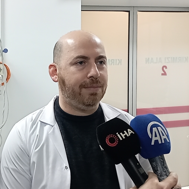 Karaman Valisi Çiçekli, bisiklet kazası geçirdi