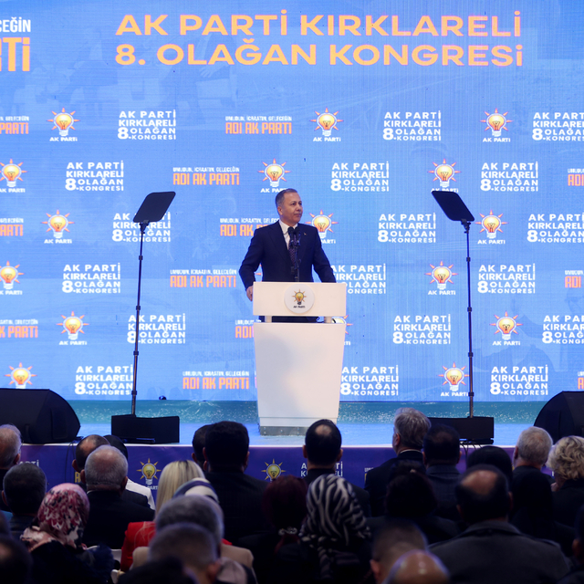 İçişleri Bakanı Yerlikaya, AK Parti Kırklareli 8. Olağan İl Kongresi'nde ko...
