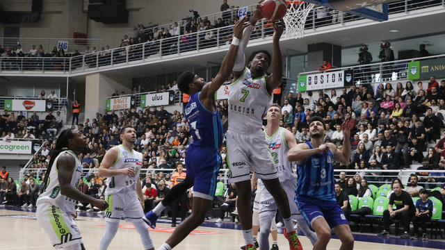 Merkezefendi Belediyesi Basket - Türk Telekom: 75-86
