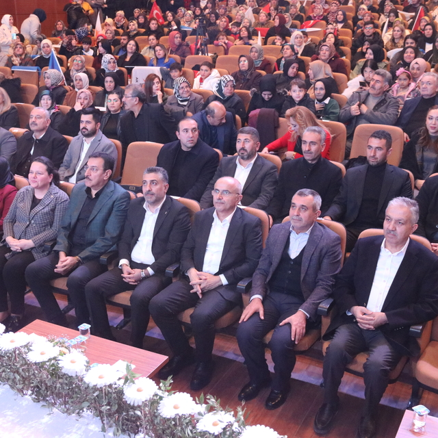 AK Parti Kadın Kolları Genel Başkan Yardımcısı Ök, Malatya'da konuştu: