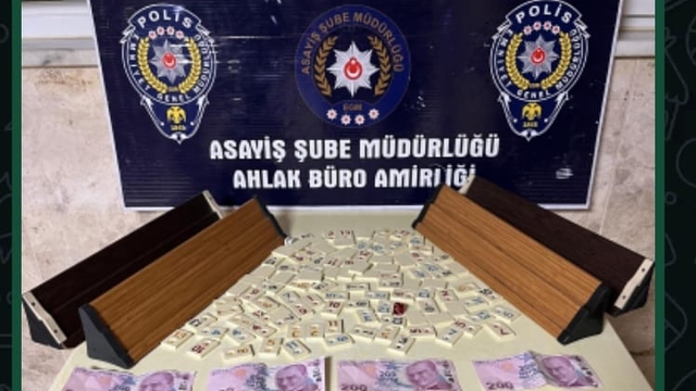 Kocaeli'de kumar oynayan 3 kişiye 27 bin 741 lira ceza verildi