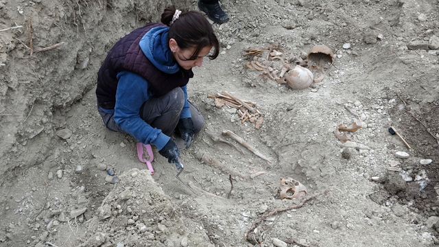 Kanalizasyon kazısında çıkan insan kemikleri incelemeye alındı