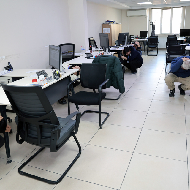 Talas Belediyesinde deprem tatbikatı yapıldı