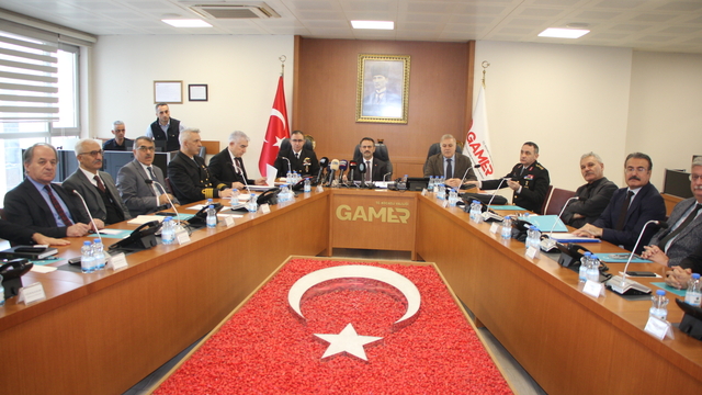 Kocaeli'de İl Güvenlik ve Asayiş Toplantısı yapıldı