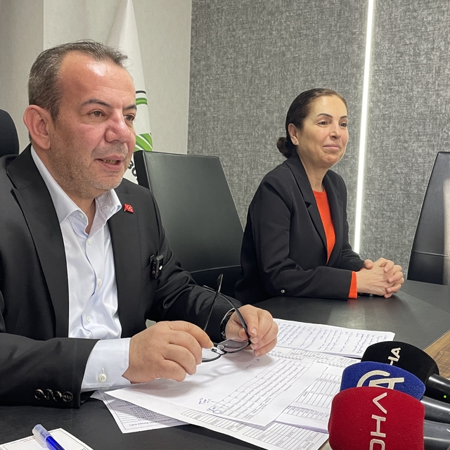 Bolu Belediye Başkanı Özcan basın toplantısında konuştu: