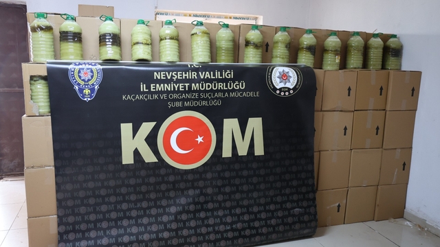 Nevşehir'de 5 bin 370 litre sahte zeytinyağı ele geçirildi