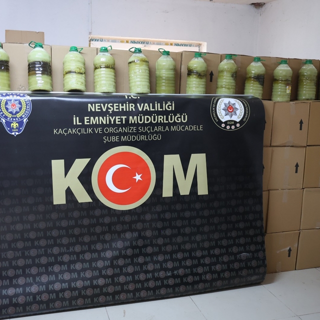 Nevşehir'de 5 bin 370 litre sahte zeytinyağı ele geçirildi