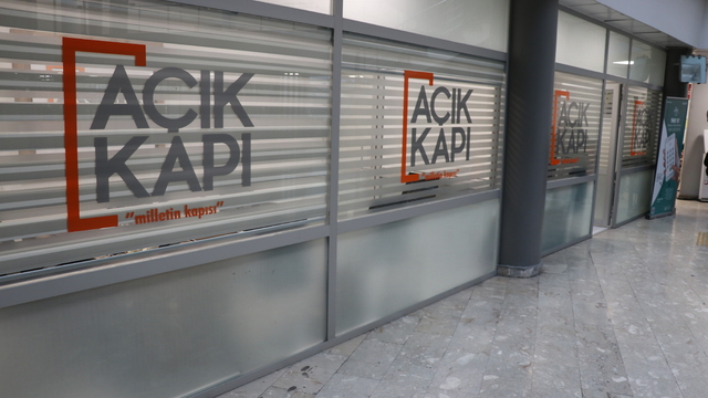Karabük'te kamu hizmeti alanların memnuniyeti sürekli iletişimle artırılacak