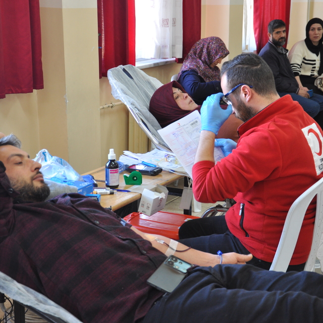 Kütahya'da okullardan kan bağışı kampanyasına destek