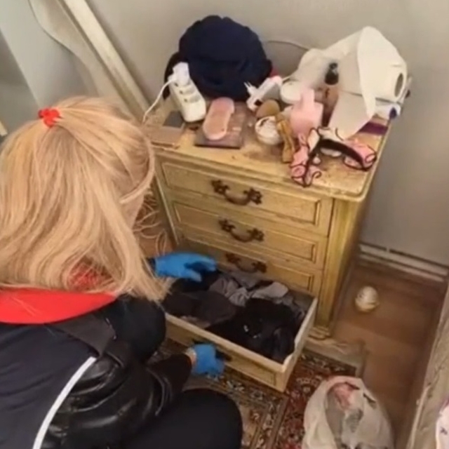 Bakıcılık vaadiyle yurt dışından getirdikleri kadınları fuhşa zorlamışlar;...