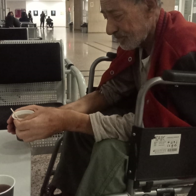 Antalya'da diyaliz hastası emekli öğretmenin 1 milyon lira dolandırıldığı i...