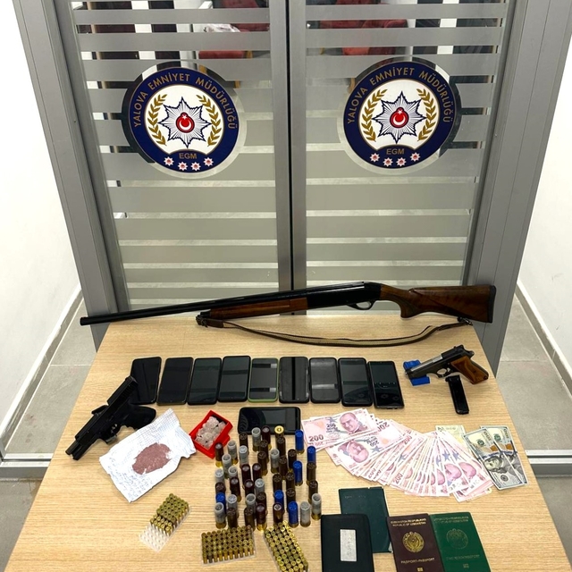 Yalova'da düzenlenen fuhuş operasyonunda 6 kişi yakalandı