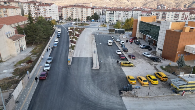 Çankırı Belediyesi geçen yıl 21 bin ton asfalt serimi gerçekleştirdi