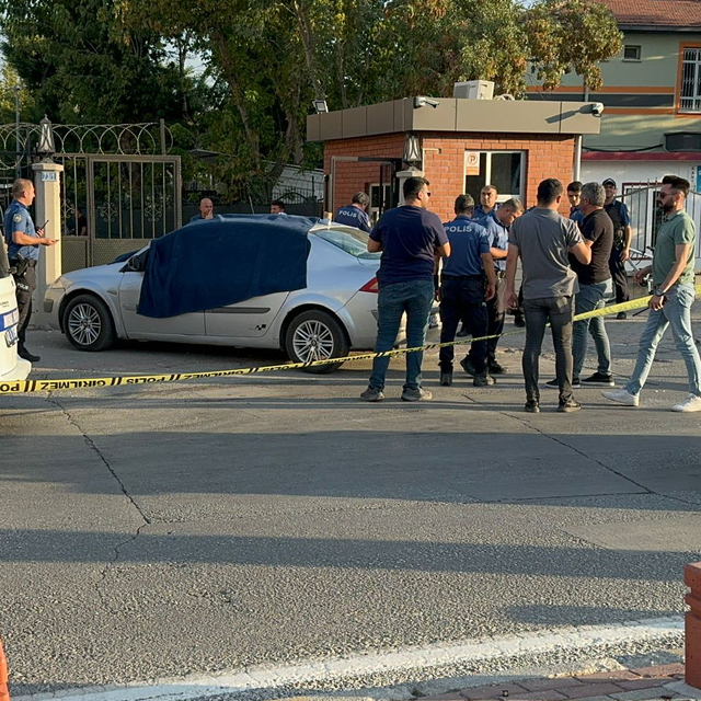 Eşini 30 bıçak darbesiyle öldüren sanığa 'tahrik indirimli' cezanın gerekçe...
