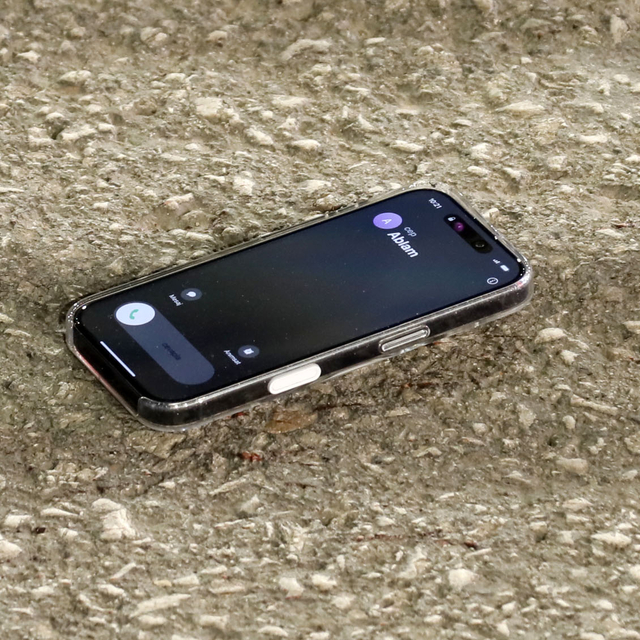 Motosikletten düşüp ölen sürücünün çalan telefonuna cevap veremediler