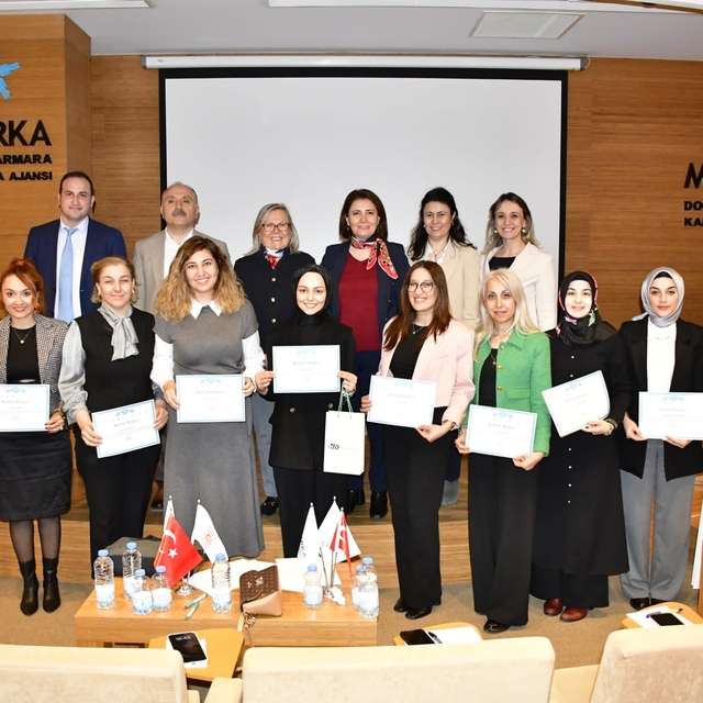 Kocaeli'de kadın girişimciler iş hayatına hazırlanıyor