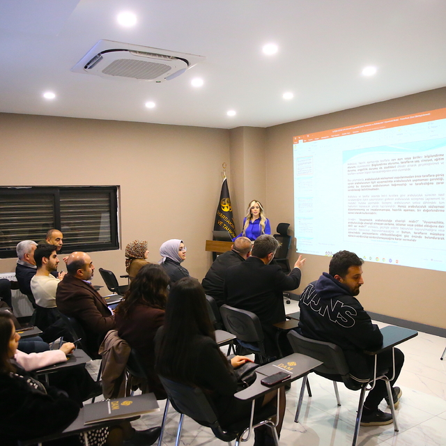 Diyarbakır'da avukatlar "aile arabuluculuk" sistemine hazırlanıyor