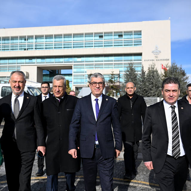 CHP, 9. Yargı Paketi'nde yer alan bazı düzenlemelerin iptali için AYM'ye ba...