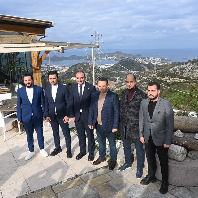 AK Parti Bodrum İlçe Teşkilatı gazetecilerle bir araya geldi