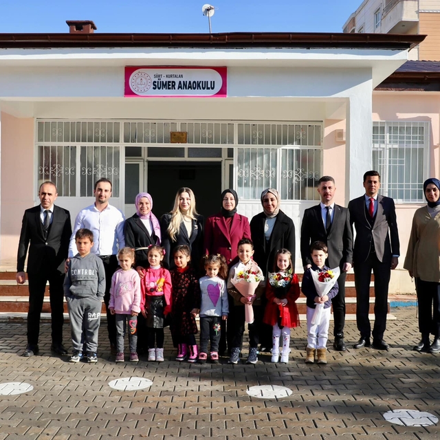 Siirt Valisi Kızılkaya'nın eşi Nurten Kızılkaya'dan anaokuluna ziyaret