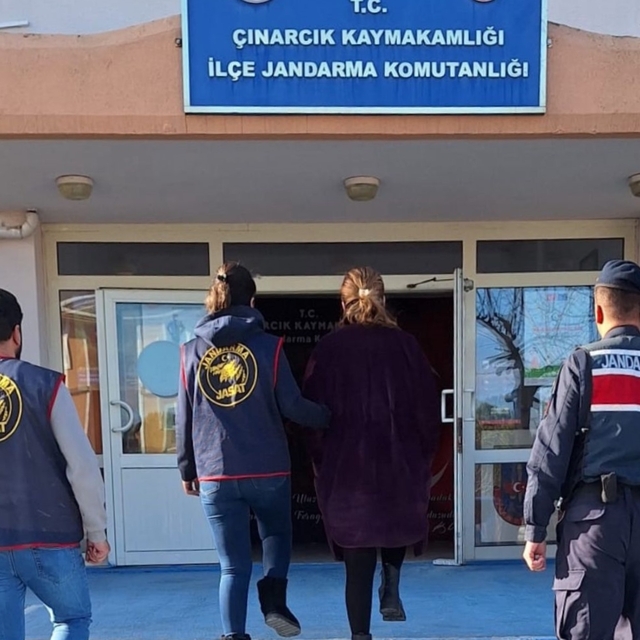 Yalova'da 12 yıl kesinleşmiş hapis cezasıyla aranan hükümlü yakalandı