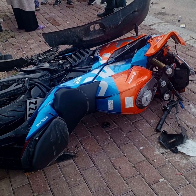 Uşak'ta minibüsle çarpışan motosikletin sürücüsü öldü