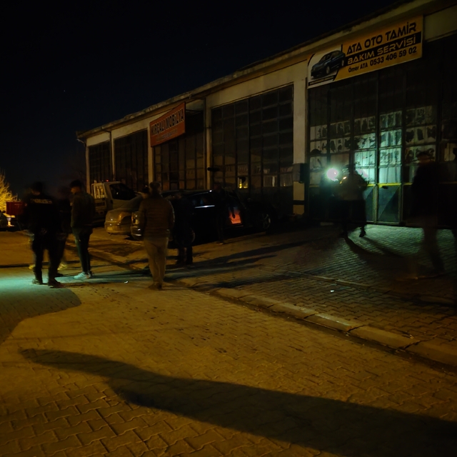 Adıyaman'da bir iş yeri kurşunlandı