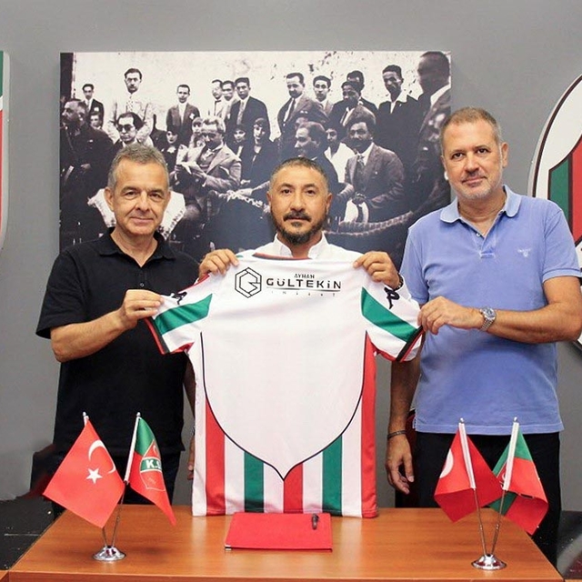 Karşıyaka'da alkışlar Gültekin'e