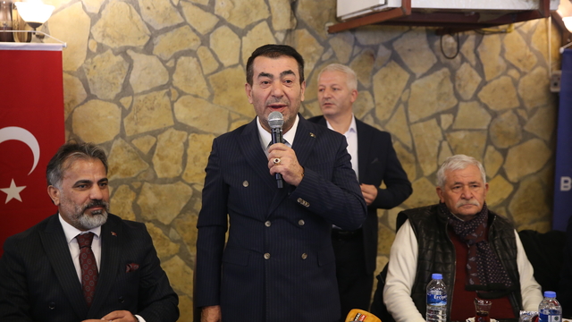 Bünyan Belediye Başkanı Metin, gazetecilerle buluştu