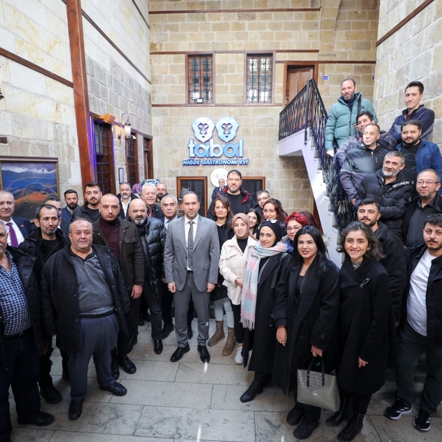 Niğde Belediye Başkanı Özdemir, basın mensuplarıyla buluştu