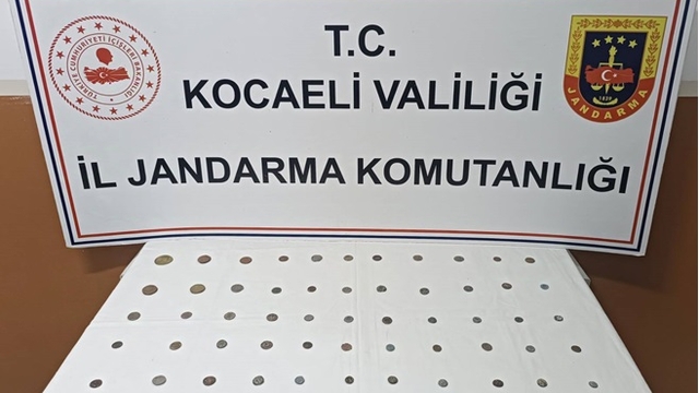 Kocaeli'de 59 sikke ele geçirildi