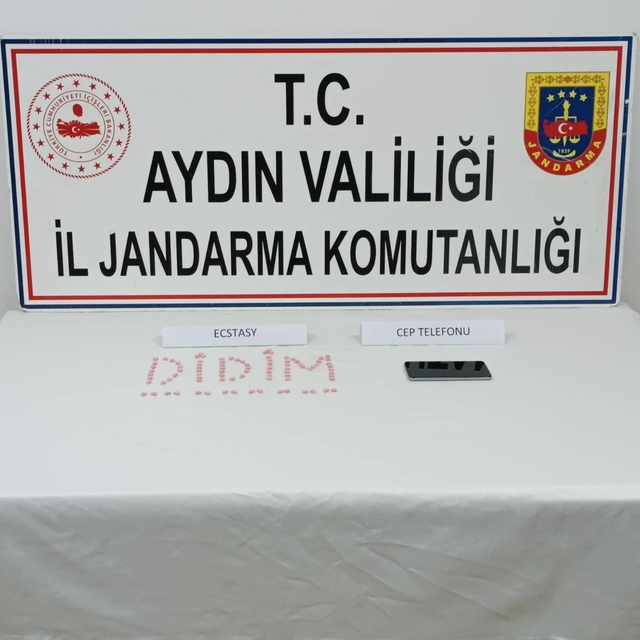 Didim'de uyuşturucu hapla yakalanan 2 şüpheli tutuklandı