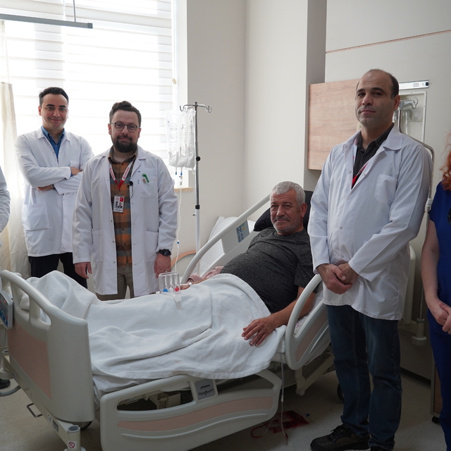 Kalın bağırsak kanseri hasta, Bilecik'te kapalı cerrahiyle sağlığına kavuşt...