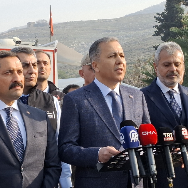 Yerlikaya: Son 1 ayda 52 bin 622 Suriyeli ülkesine dönüş yaptı