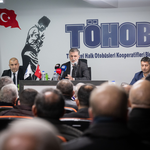 Başkentte özel halk otobüsçüleri, talepleri karşılanmazsa 20 Ocak'ta kontak...